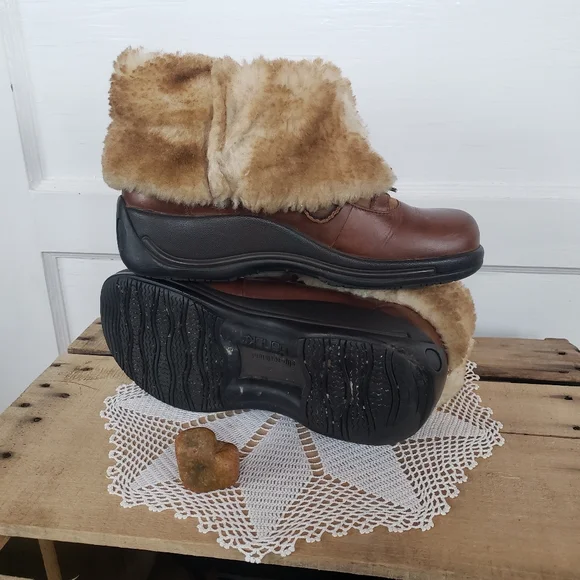 **SOLd*thankyou🌹Dansko Shearling Fur Lace-up Eskimo Mukluk Clog Boots•EU39 8.5 - Picture 8 of 13
